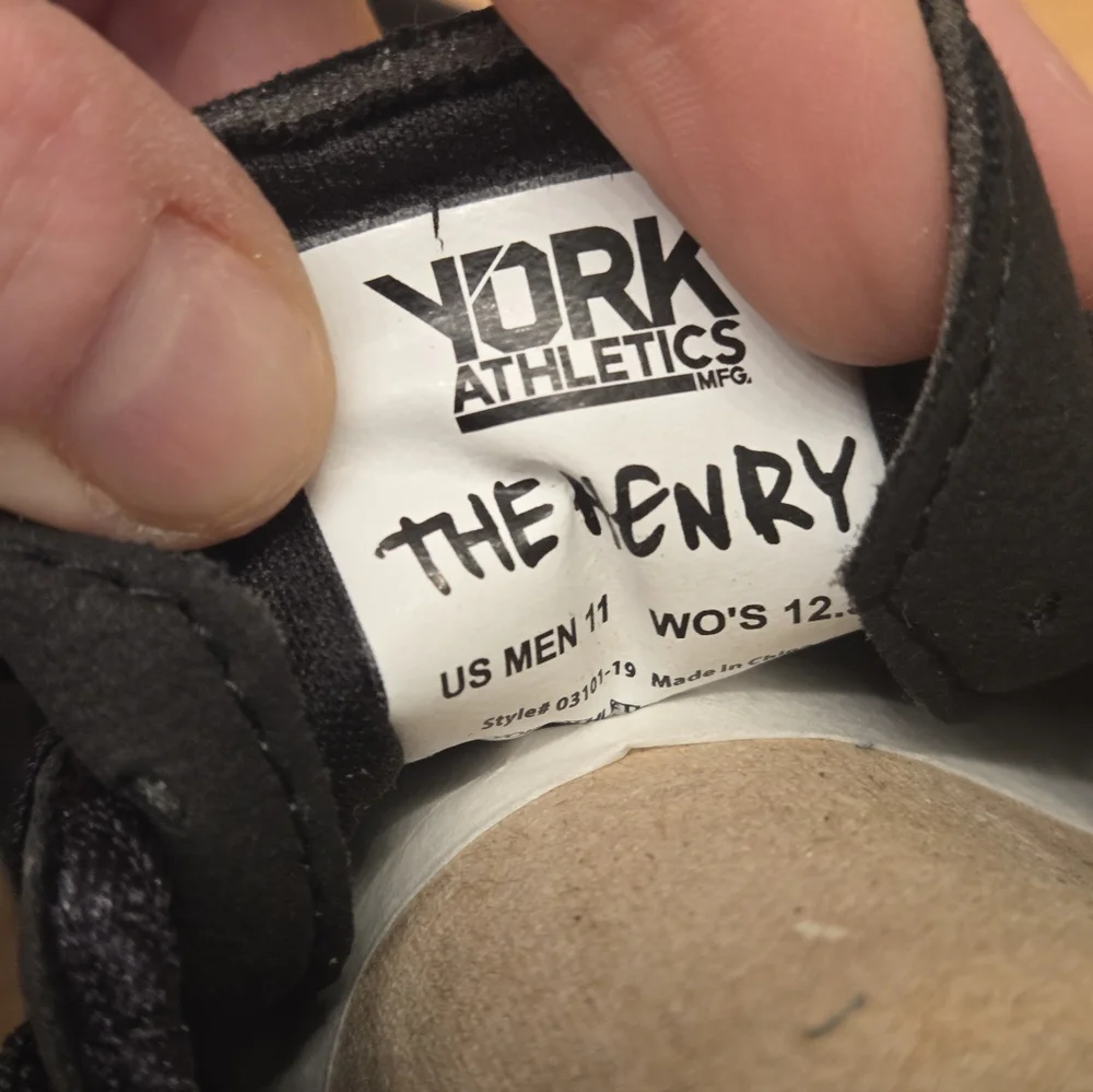 York Athletics The Henry Sneakers Triple Black Mens Size 11
